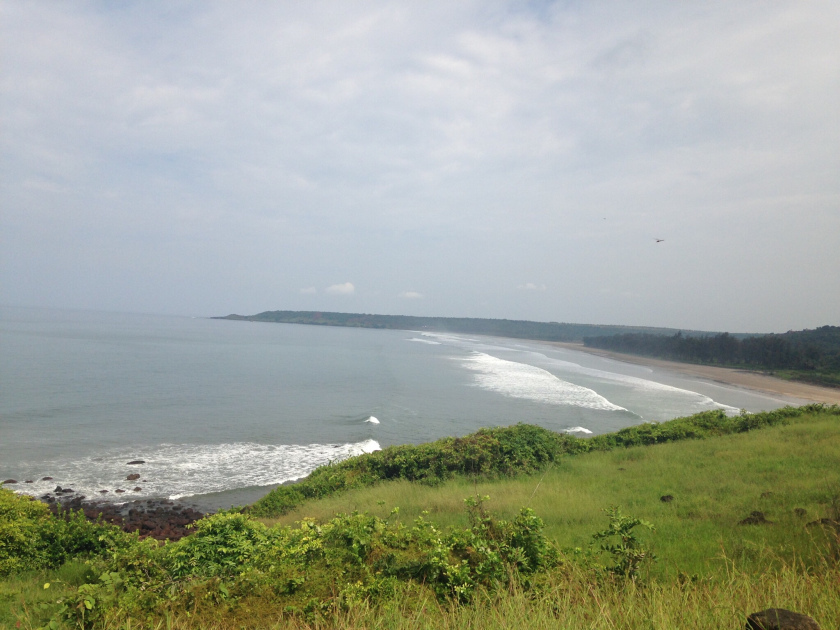 Photo of Aare Ware Beach., Ratnagiri-Ganpati Pule Highway, Basni, Maharashtra, India by flyin traveller