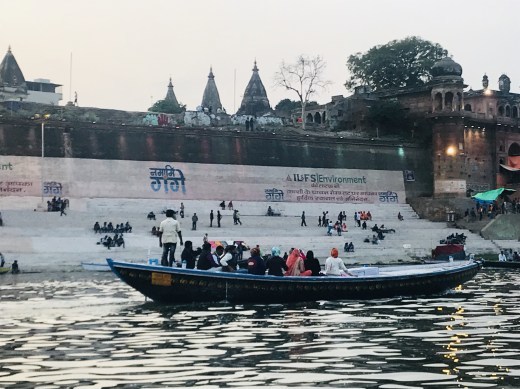 Photo of Dashashwamedh Ghat, Dashashwamedh Ghat Road, Ghats of varanasi, Godowlia, Varanasi, Uttar Pradesh, India by Aradhana Verma