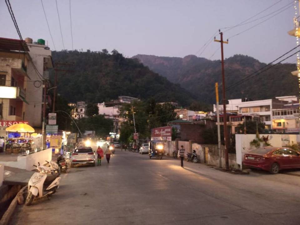 Photo of Bus Journey to Rishikesh 2/3 by Becausetravelling