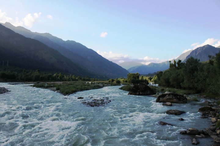 Photo of Valley of Kashmir 45/54 by Raj Shetty