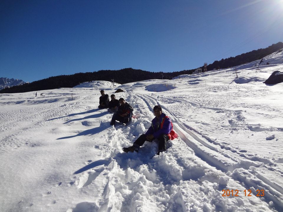 Photo of Auli Snow Skiing - An Adventure Sport Destination 6/19 by mohit sharma