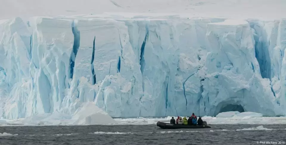 Photo of Antarctica, Antarctica by Satya Pavan