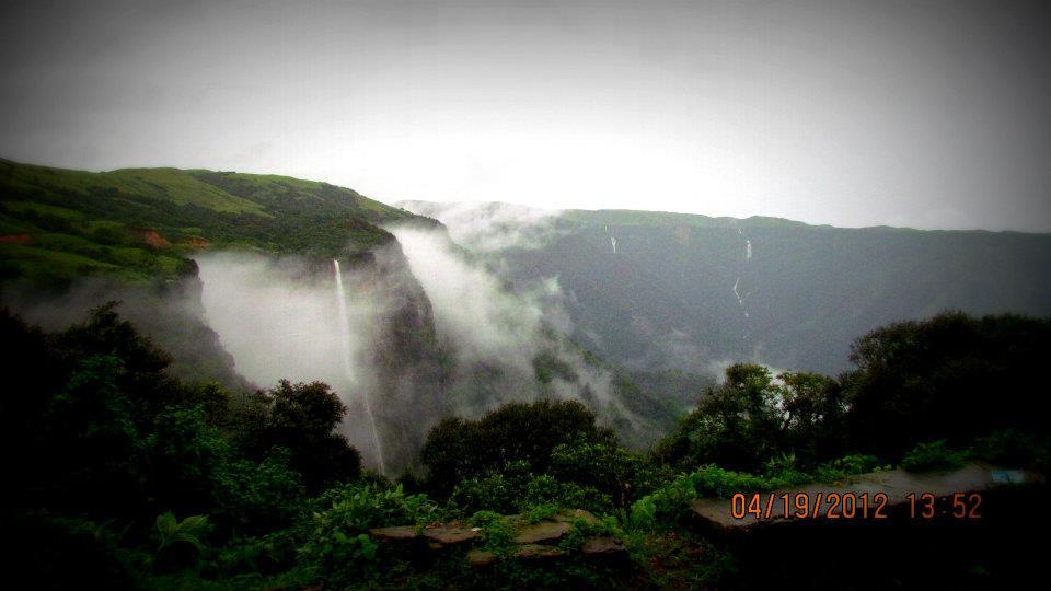 Photo of Meghalaya - A Land Embraced By Clouds by Sarthak Satapathy