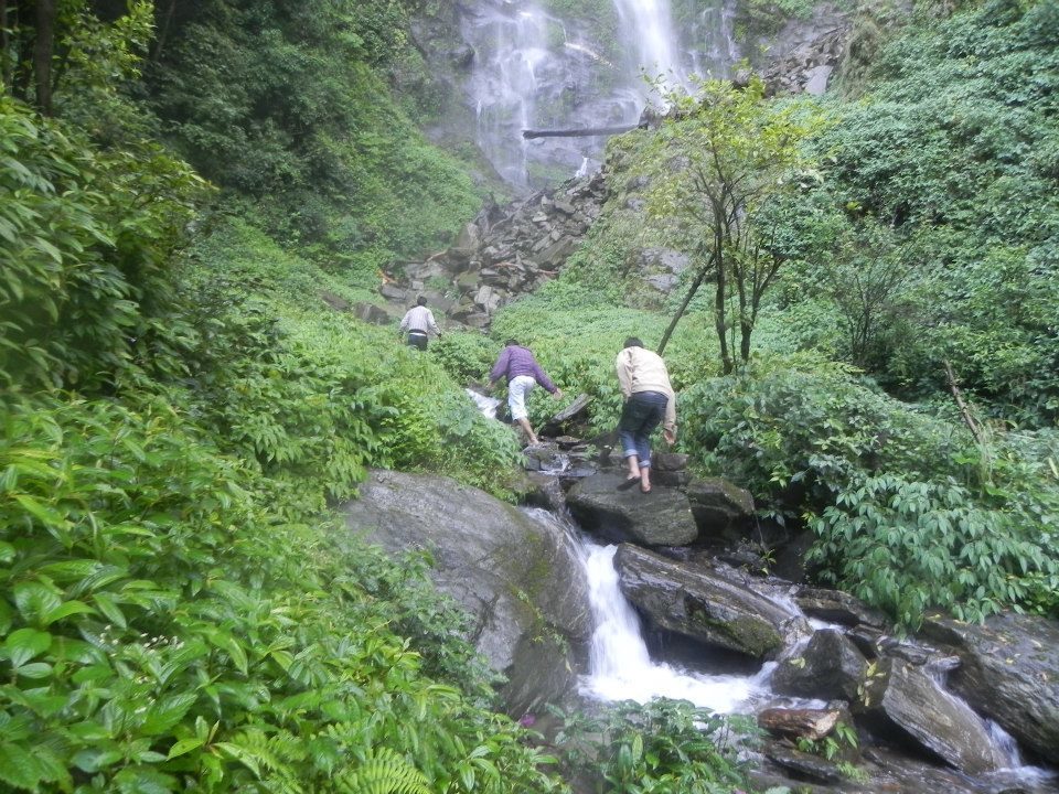 Photo of Weekend trek to Mulkarkha (wishing) lake – Sikkim 4/7 by Souvo Chowdhury