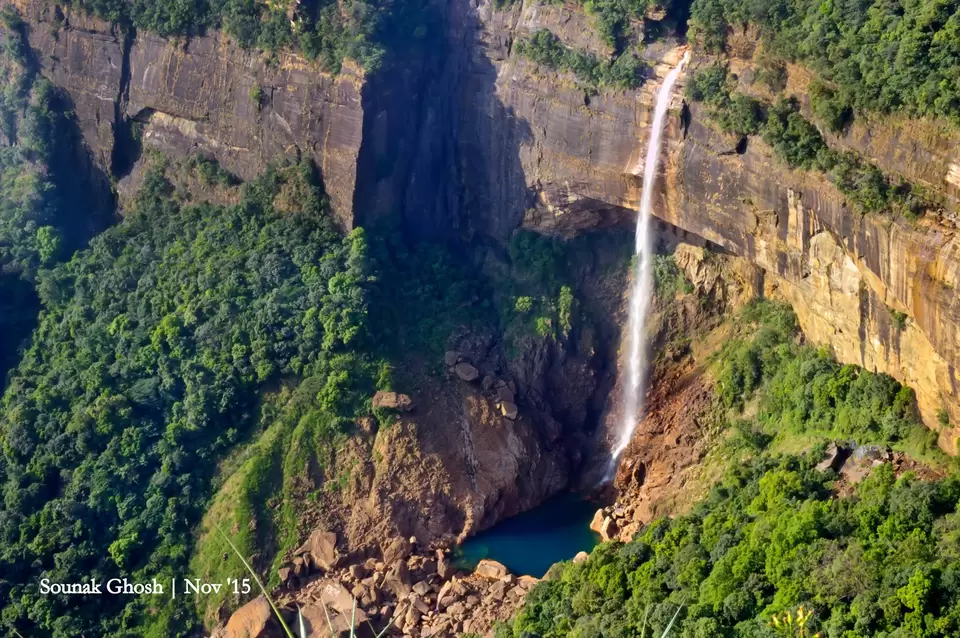 Photo of NohKaLikai Falls, Cherrapunjee, Meghalaya, India by Sounak Ghosh