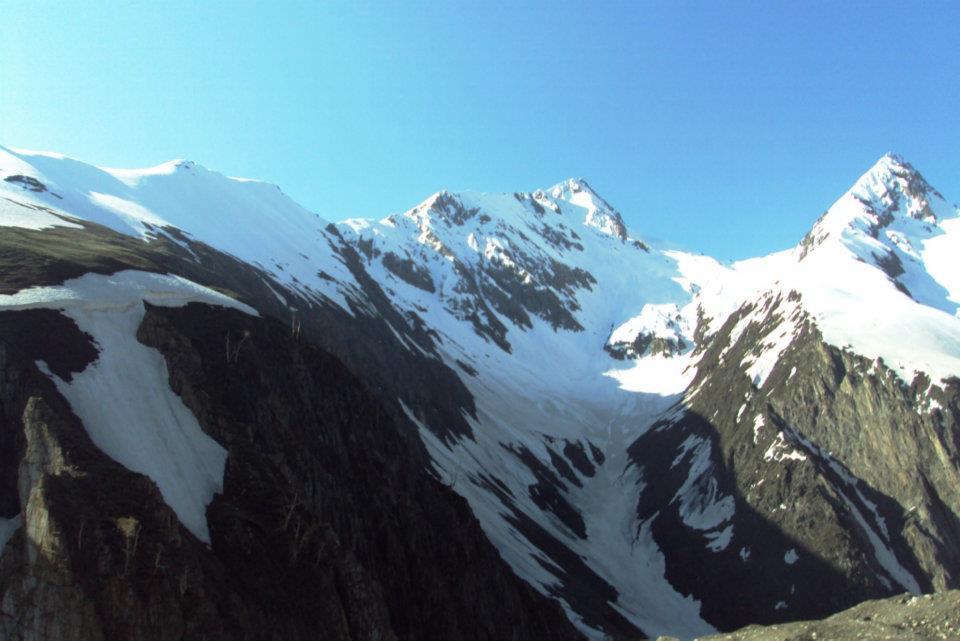 Photo of Zozila and Other Deadly Hills by Anuj Keshri