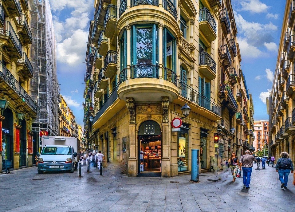 Photo of 13 Days Spain Road Trip: Day-wise Itinerary - A Lawyer's Voyage 5/9 by Khyati Thaker @ A Lawyer's Voyage