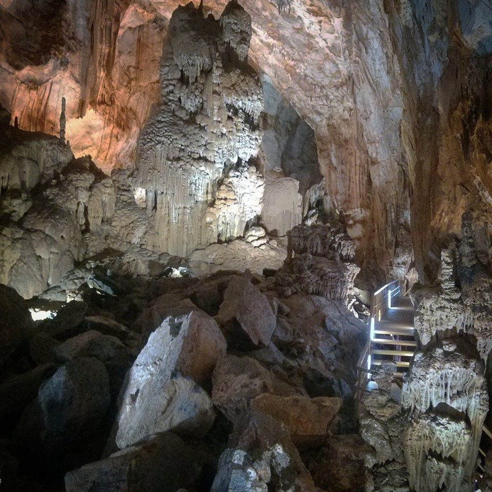 Photo of Ho Chi Minh to Hanoi: First solo backpacking trip 27/33 by Khyati Maloo