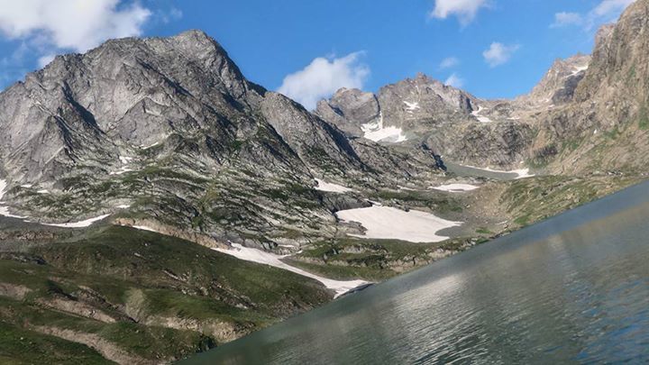 Photo of Charmed, Mesmerized, Awestruck - The 3 Exclamations that Truly Define the Kashmir Great Lakes Trek 14/25 by Tushar Chatterji