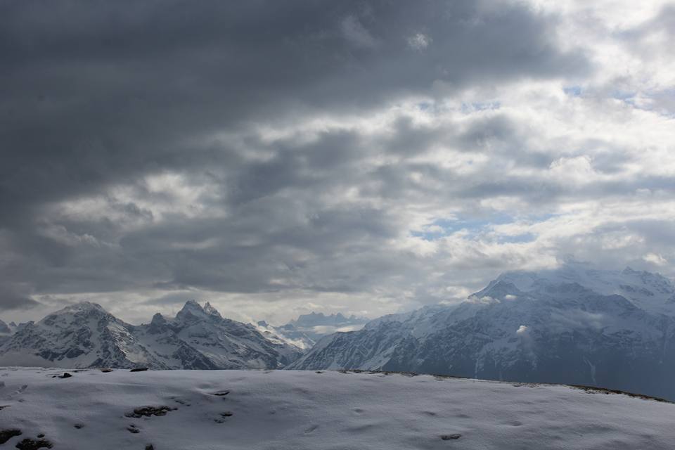 Photo of When your heart is set and the mind ajar, don't worry and climb to Sar: Sar Pass, Himachal Diaries 3/17 by Tushar Chatterji