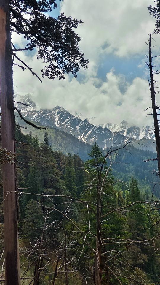 Photo of When your heart is set and the mind ajar, don't worry and climb to Sar: Sar Pass, Himachal Diaries 7/17 by Tushar Chatterji