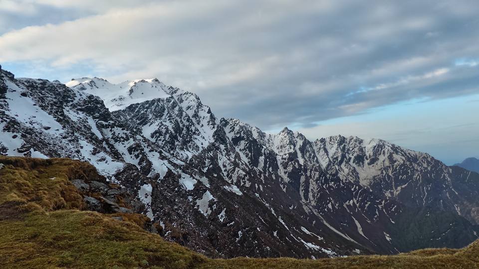 Photo of When your heart is set and the mind ajar, don't worry and climb to Sar: Sar Pass, Himachal Diaries 10/17 by Tushar Chatterji