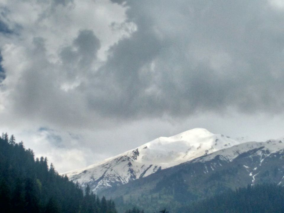 Photo of Conquering Kheerganga. 4/39 by Nishant Bhardwaj