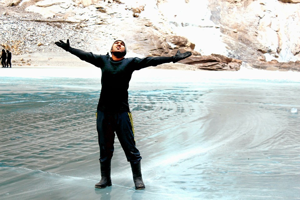 Photo of Chadar Trek: The most dangerous trek in the world once the ice cracks 1/5 by Akshay Hemanth