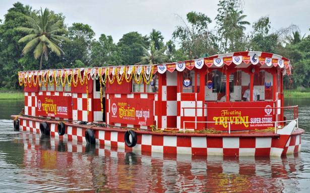 Photo of The Ultimate Revelation of Floating Markets in India 7/7 by TippytoeTraveltales