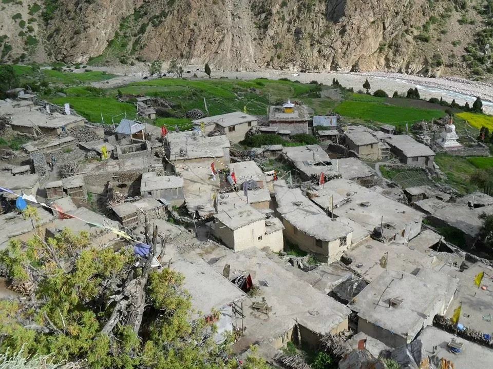 Photo of Charang Khas, Himachal Pradesh, India by Sonu Negi