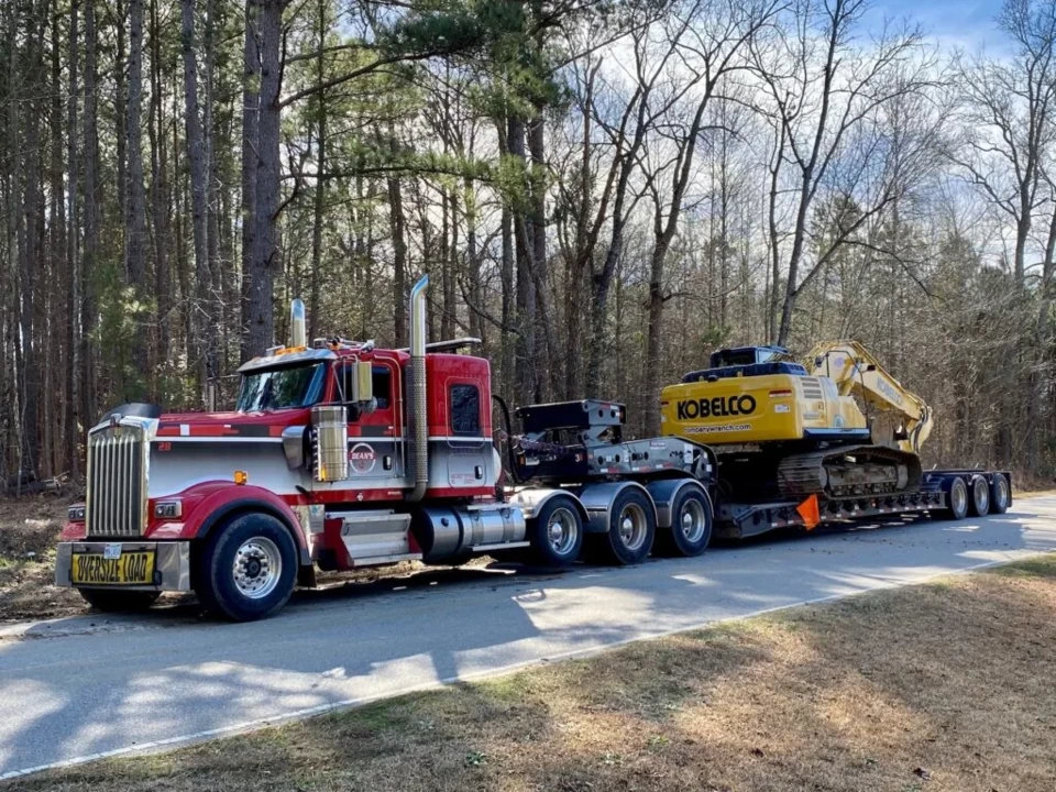 Photo of Essential Tips for Efficient Heavy Equipment Moving by Rogers Millwright