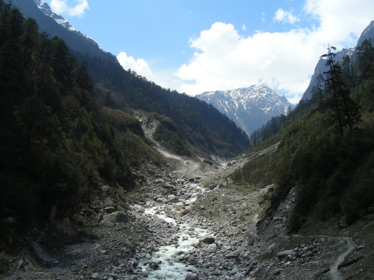 Photo of A Blind Date with Gurudongmar Lake Sikkim - India's very own Switzerland #lifechangingtrip 1/1 by Leena S.