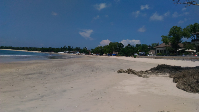 Photo of Surfing the waves of South Bali and Kicking back in Kuta! by charu rawat