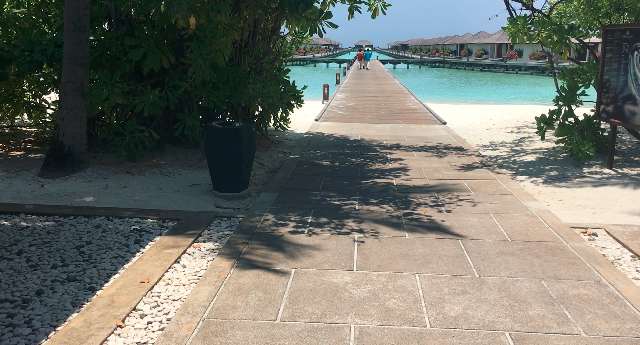 Photo of Maldives !!! 4/8 by Arunadevi Raju