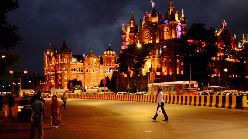 Photo of Chhatrapati Shivaji Terminus, Chhatrapati Shivaji Terminus Area, Mumbai, Maharashtra, India by Samtravelogue