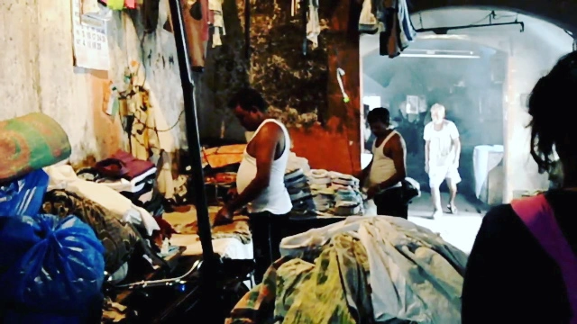 Photo of Dhobi Ghat, Mumbai, Maharashtra, India by Samtravelogue