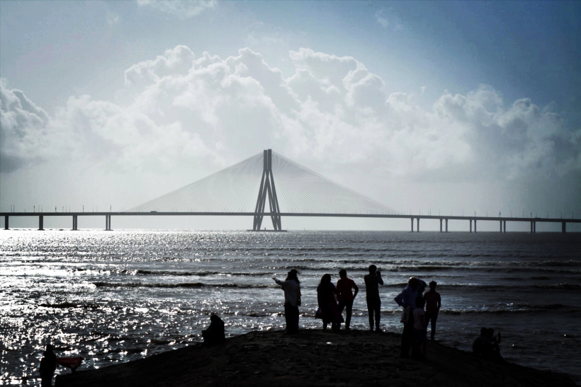 Photo of Bandra - Worli Sea Link, Mumbai, Maharashtra, India by Samtravelogue