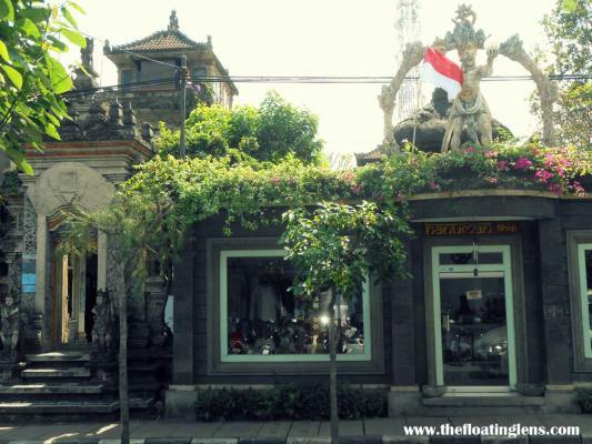 Photo of A walk through shopper's paradise of Bali by Sumil