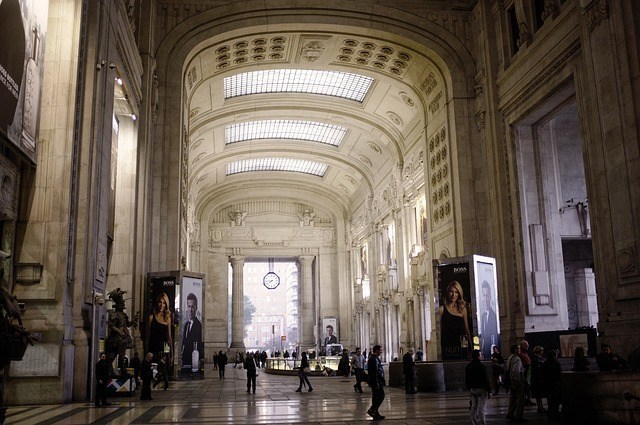 Photo of Milano Centrale Railway Station, Piazza Duca d'Aosta, Milan, Metropolitan City of Milan, Italy by Indulgence by Sayantani