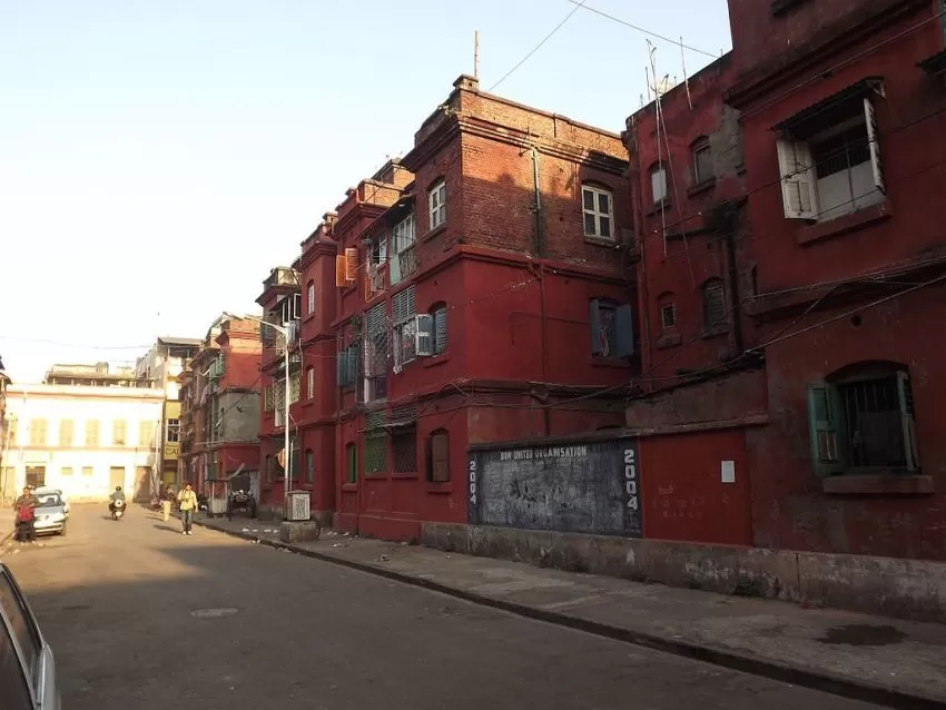 Photo of Bow Barracks, Kolkata, West Bengal, India by The Shy Secrets