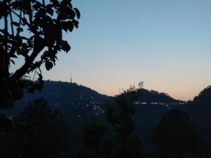 Photo of Tibetian Market, Kasauli, Himachal Pradesh, India by Kritika Nangia