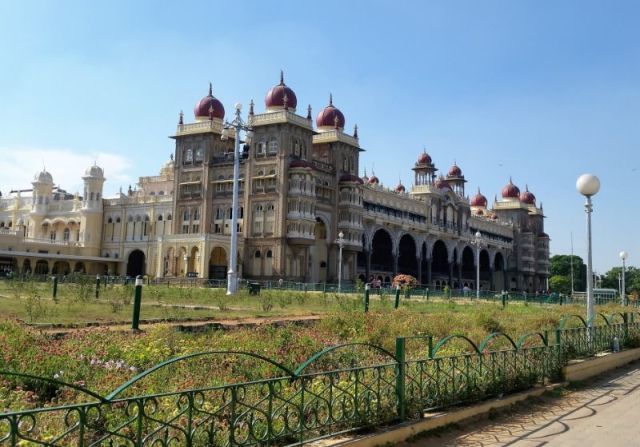 Photo of Once upon a time in Mysore 42/44 by SkinnyGirlDiariez