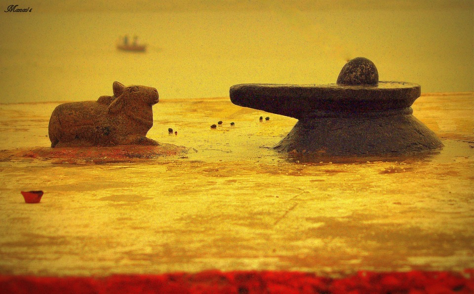 Photo of Varanasi, Uttar Pradesh, India by Manuhar Jainn