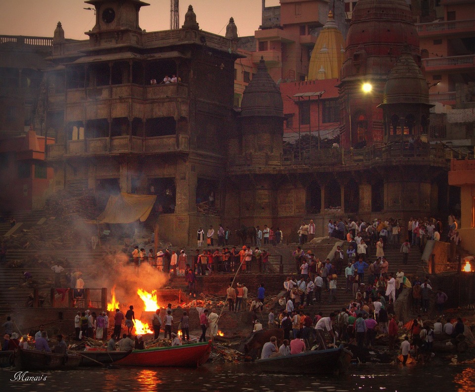 Photo of Varanasi, Uttar Pradesh, India by Manuhar Jainn