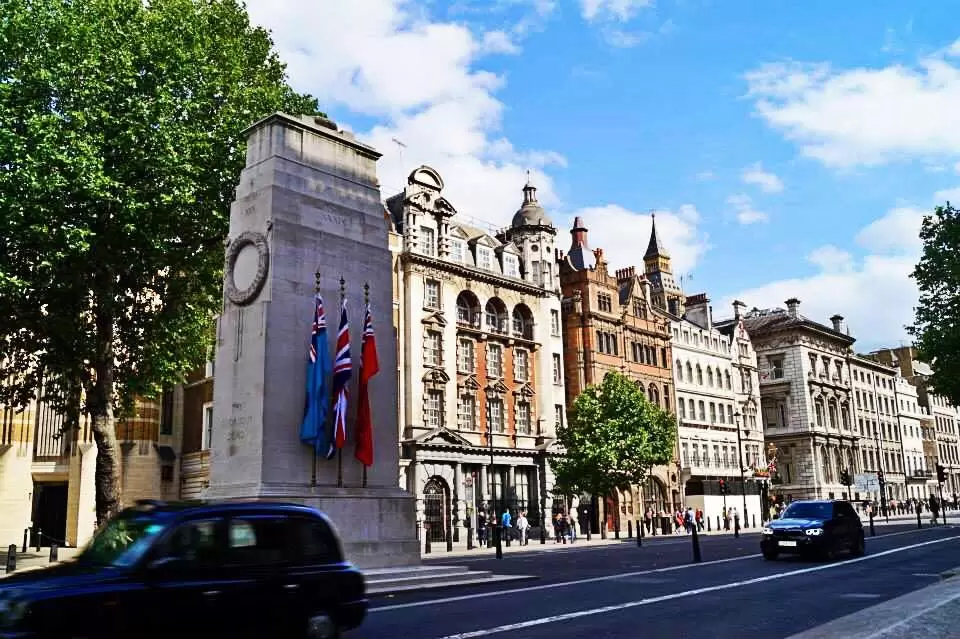 Photo of Ten Downing Street, Downing Street, London, United Kingdom by Akriti Sinha