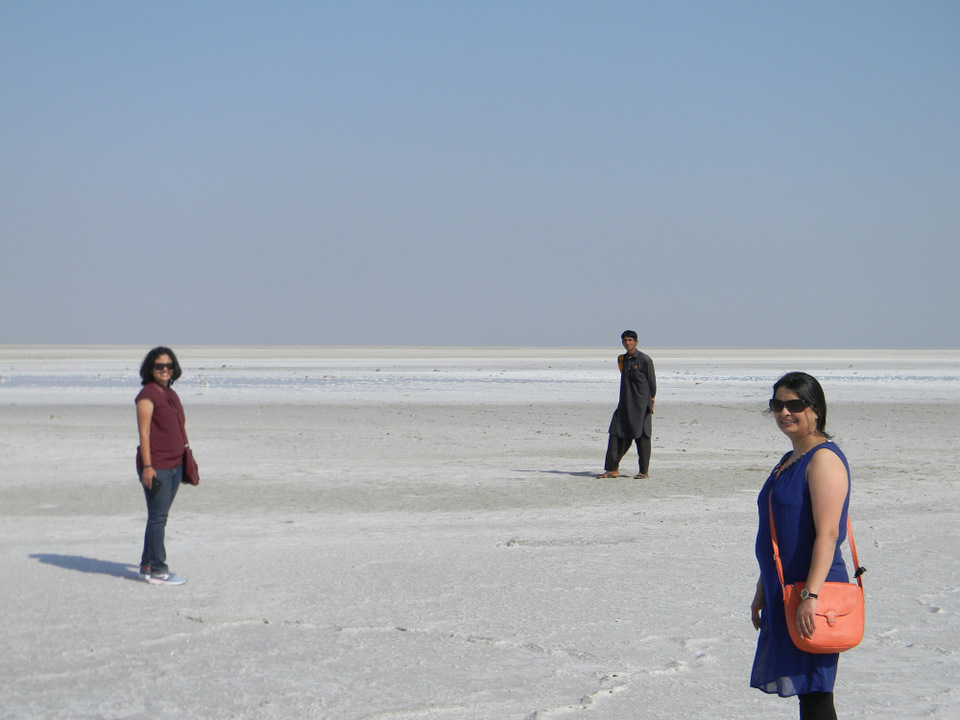 Photo of Dating Kutch & Gir - The Topsy Turvy Way by Himani Chandorkar