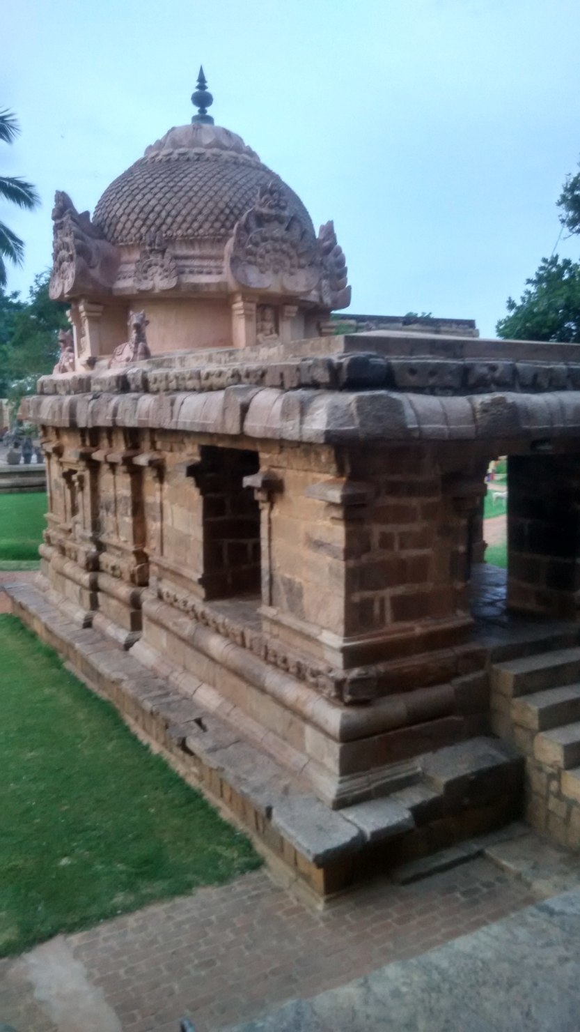 Photo of Standing against the Time for 1000 years - Gangai Konda Chozhapuram by Rajesh Thiagarajan