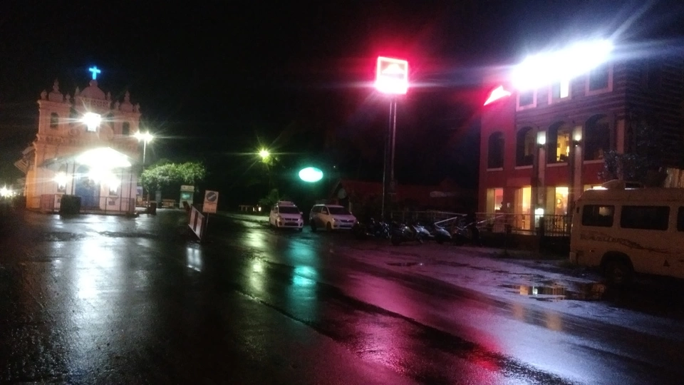 Photo of Pizza Hut, Calangute - Arpora Road, Calangute, Goa, India by Prashant Srivastava