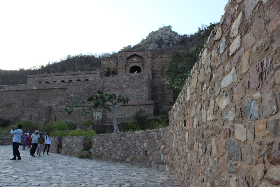 Photo of Bhangarh Fort, Bhangarh, Rajasthan, India by Prashant Srivastava
