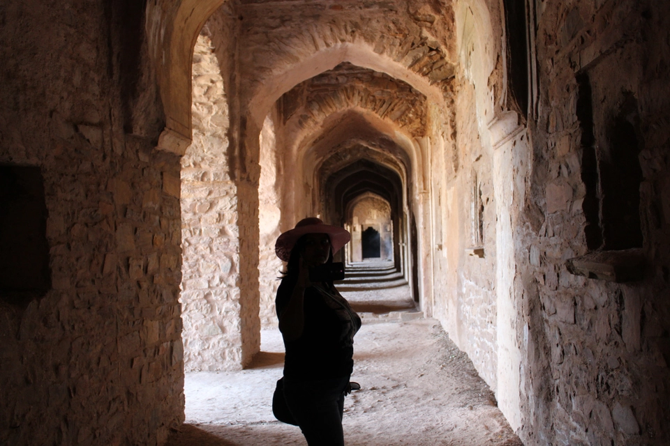 Photo of Bhangarh Fort, Bhangarh, Rajasthan, India by Prashant Srivastava