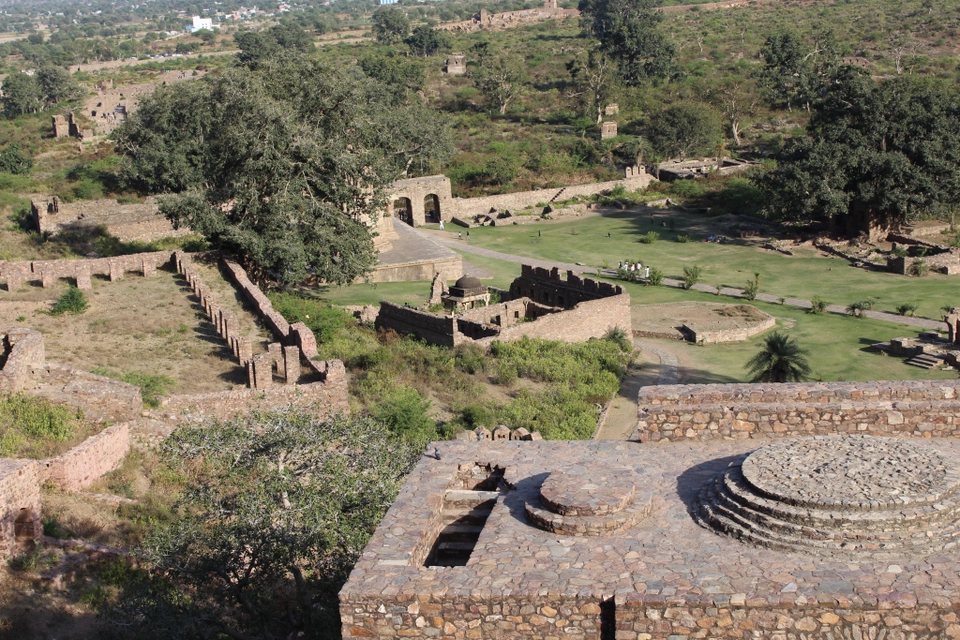 Photo of Bhangarh Fort, Bhangarh, Rajasthan, India by Prashant Srivastava