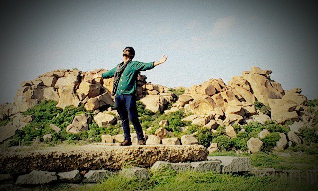 Photo of Hampi - a fascinating city of ruins. by Kshitiz Gupta