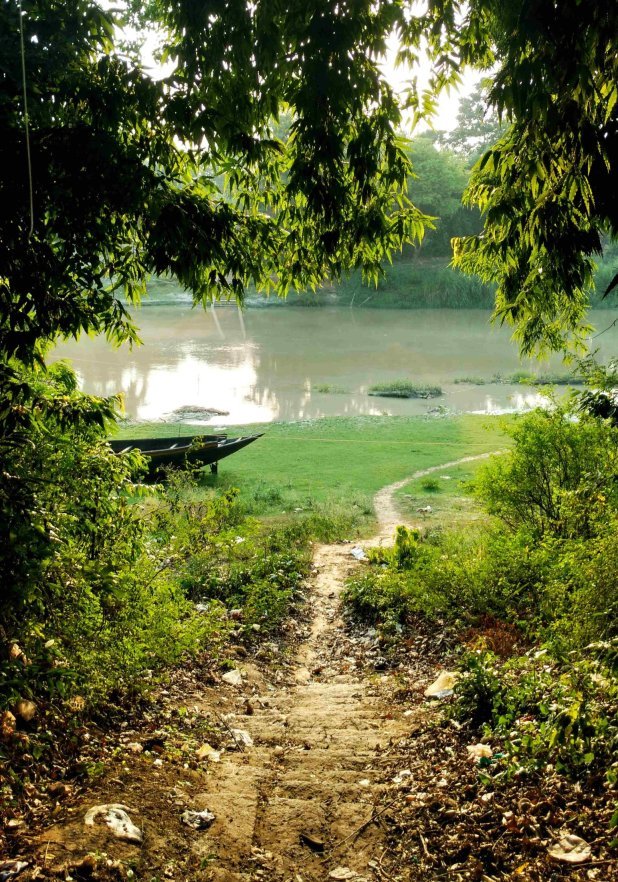 Photo of My Quest for folksy streets led me to a village uncovered on the web: A Photo Blog 13/13 by Tanisha Guin
