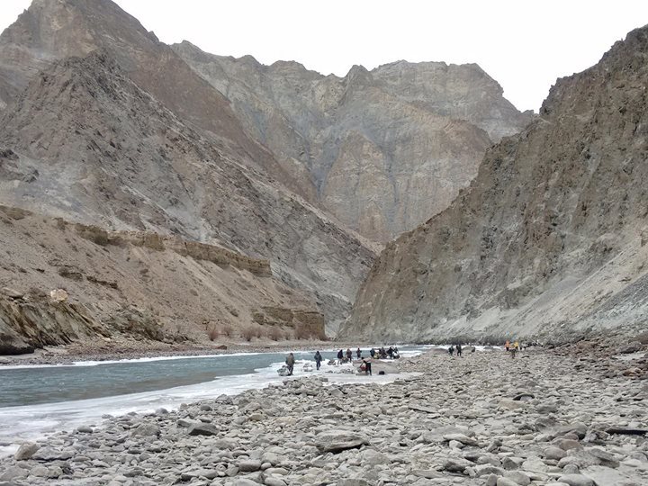 Photo of A cutoff from the world - Chadar trek by mikkuhu thesurfers
