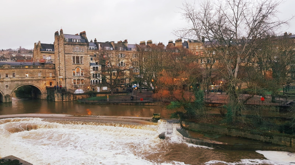 Photo of Pulteney Bridge, Bath, UK by Anusha Jha
