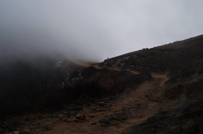 Photo of Sandakphu-Phalut Winter Trek 16/26 by Chandro Samadder