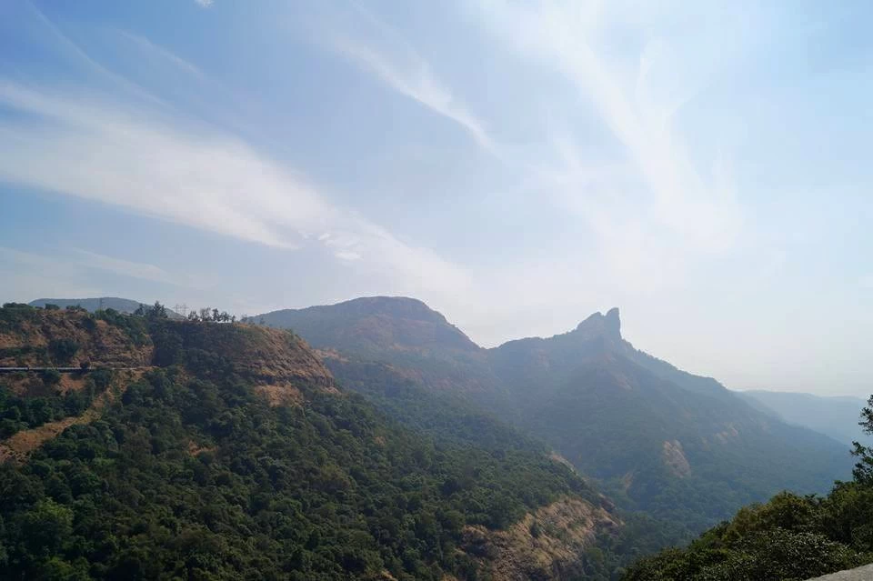 Photo of Mumbai, Maharashtra, India by Sravan Yadav