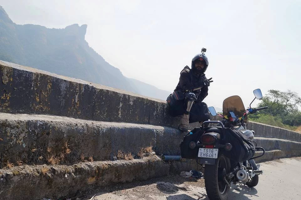 Photo of Mumbai, Maharashtra, India by Sravan Yadav