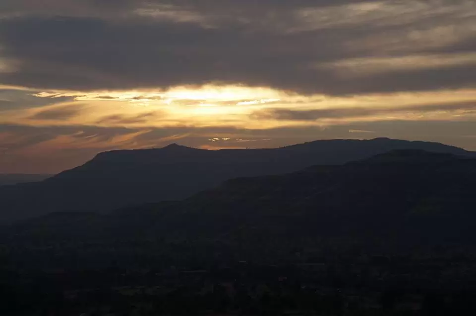 Photo of Mumbai, Maharashtra, India by Sravan Yadav