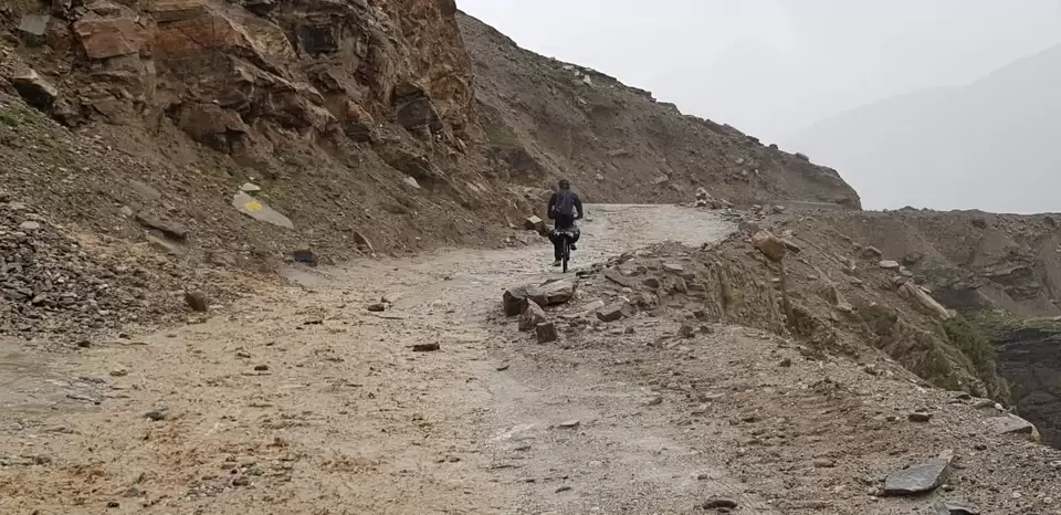 Photo of Solo Cycling To Kinnaur And Spiti Valley #cycling #kinnaur#spiti#kaza #travel by The Young Monk